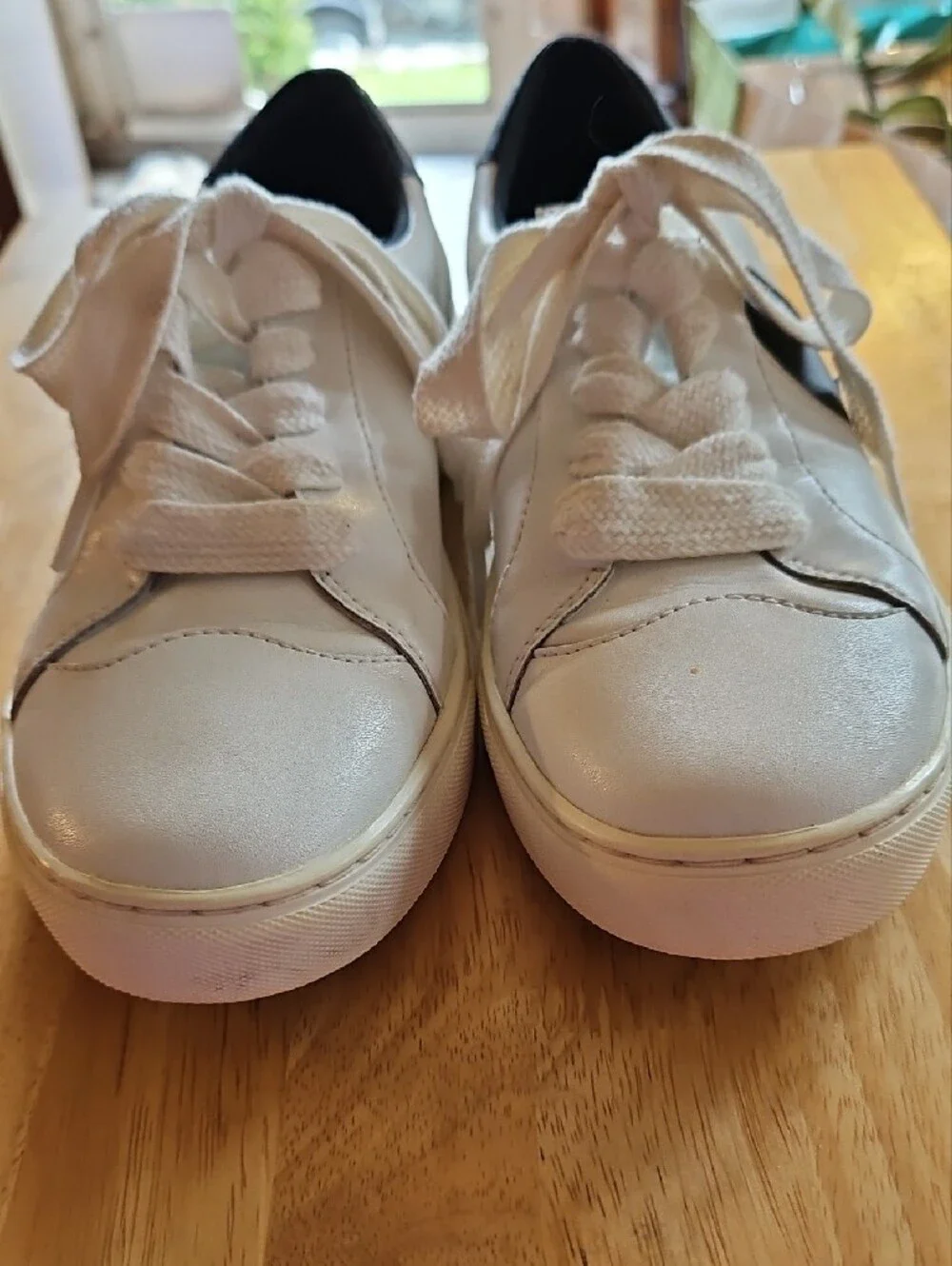kate spade low profile